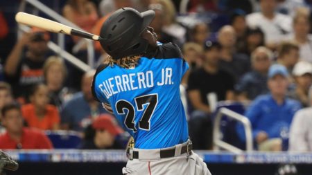 Vladimir Guerrero Jr and MLB top prospects